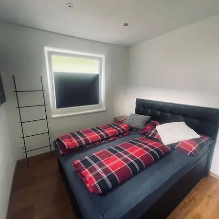 Haus Alpenrose * Нойштифт-им-Штубайталь