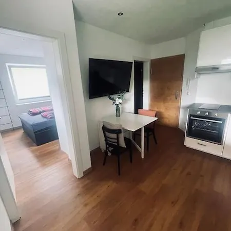 Haus Alpenrose Апартаменты Нойштифт-им-Штубайталь